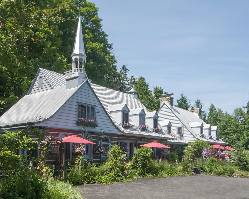 Le Petit Clocher Gite Touristique B & B Saint-Sauveur Exterior photo