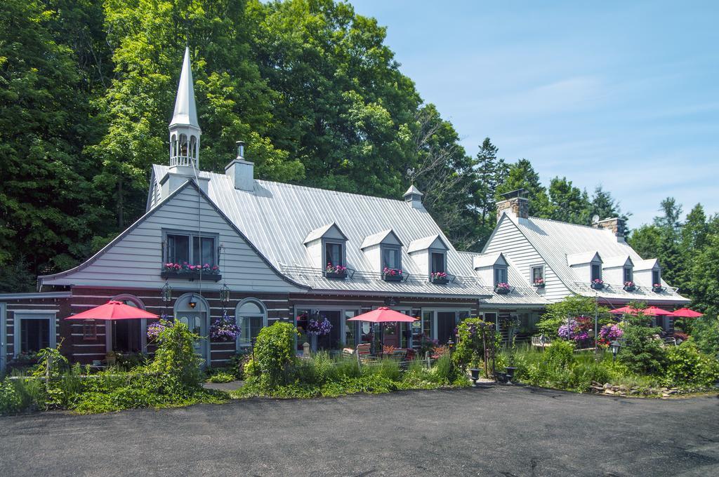 Le Petit Clocher Gite Touristique B & B Saint-Sauveur Exterior photo