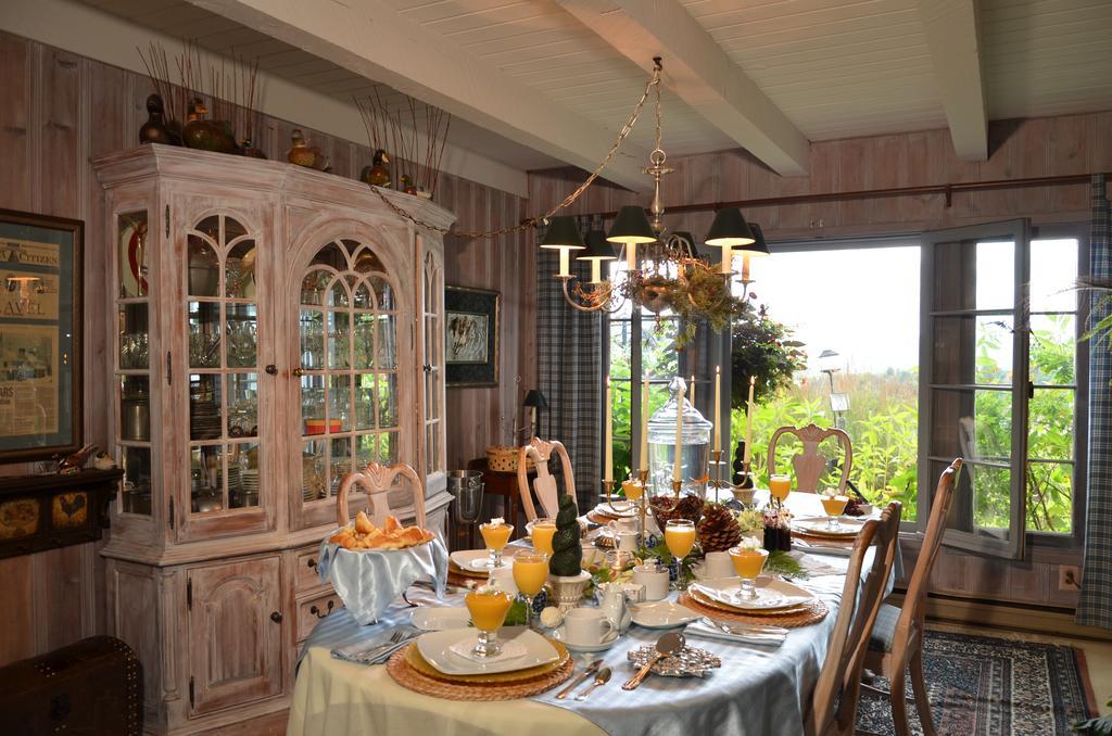 Le Petit Clocher Gite Touristique B & B Saint-Sauveur Exterior photo